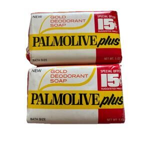 2 PALMOLIVE PLUS GOLD DEODORANT VTG BATH SIZE 5 OZ SOAP BARS LATE 60S EARLY 70S